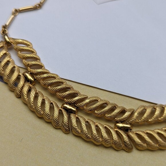 Vintage 16" Necklace Articulated 18k gold plated Vintage Rare and Elegant Unsign - Picture 10 of 10